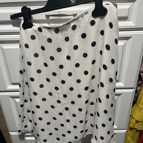 Moving CLEANOUT!! - Picture 2 of 16